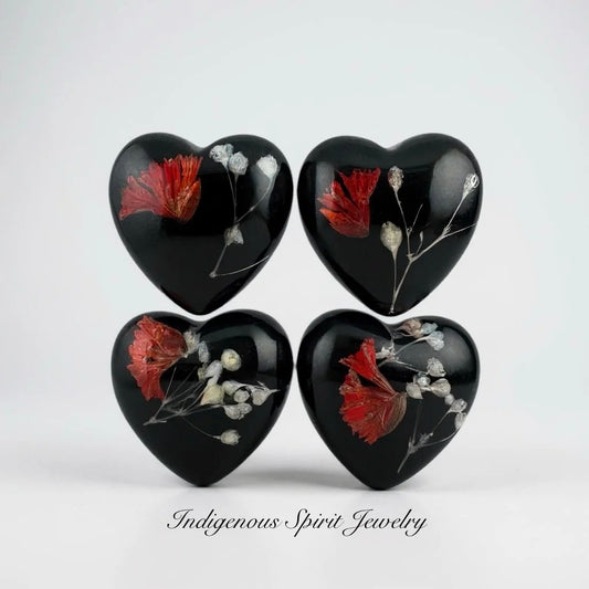 Dried Flowers Resin Heart Shaped Cabochons