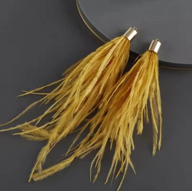 Long Thick Feathers - Wide Top Gold Base Connectors