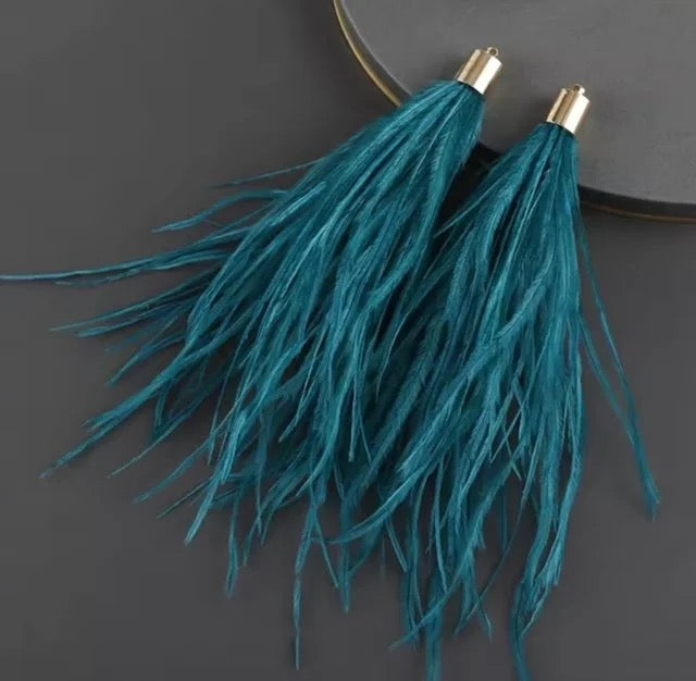 Long Thick Feathers - Wide Top Gold Base Connectors