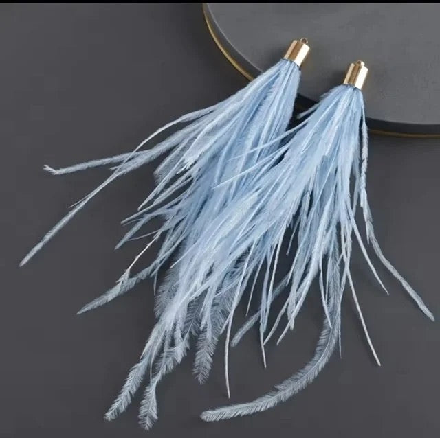 Long Thick Feathers - Wide Top Gold Base Connectors